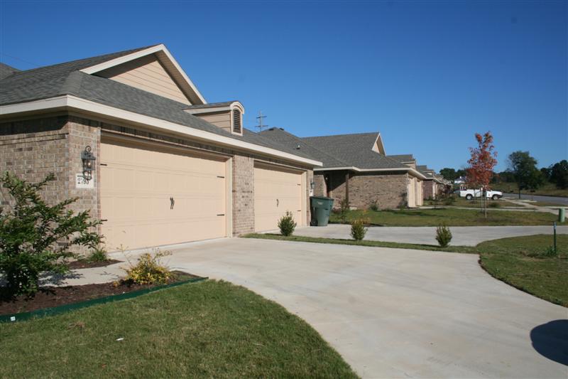 Townhomes On Seneca Avenue Fayetteville